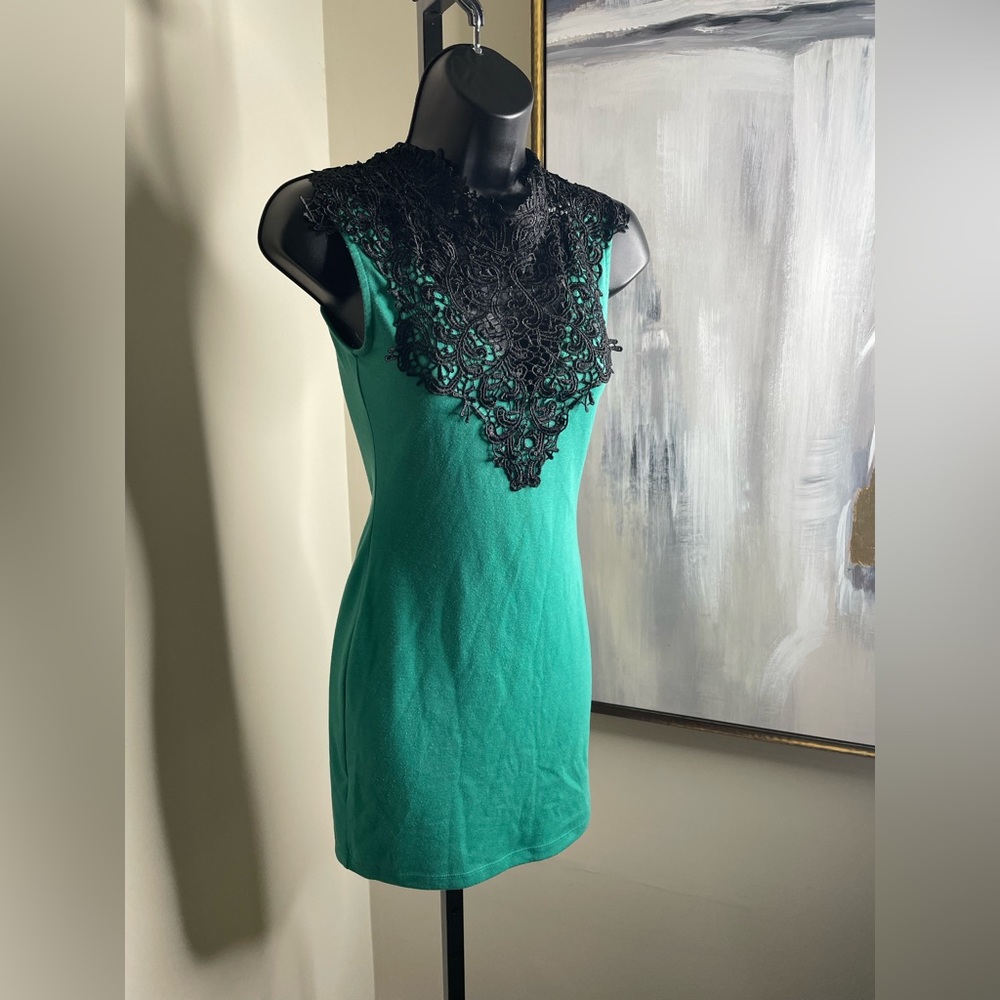 Green lace mini dress